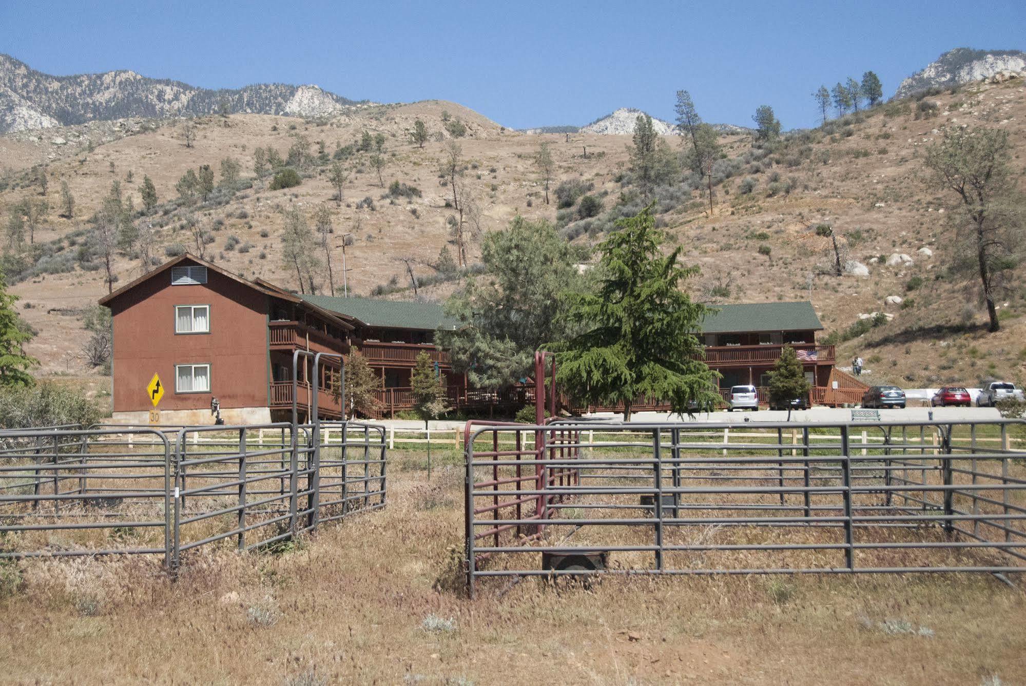 Corral Creek Lodge Kernville Exterior foto